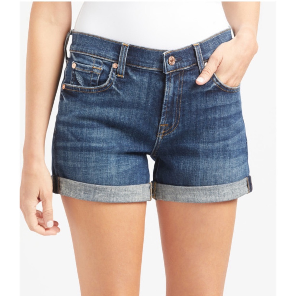 7 Shorts
